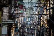  Overhead cables, Centro Habana